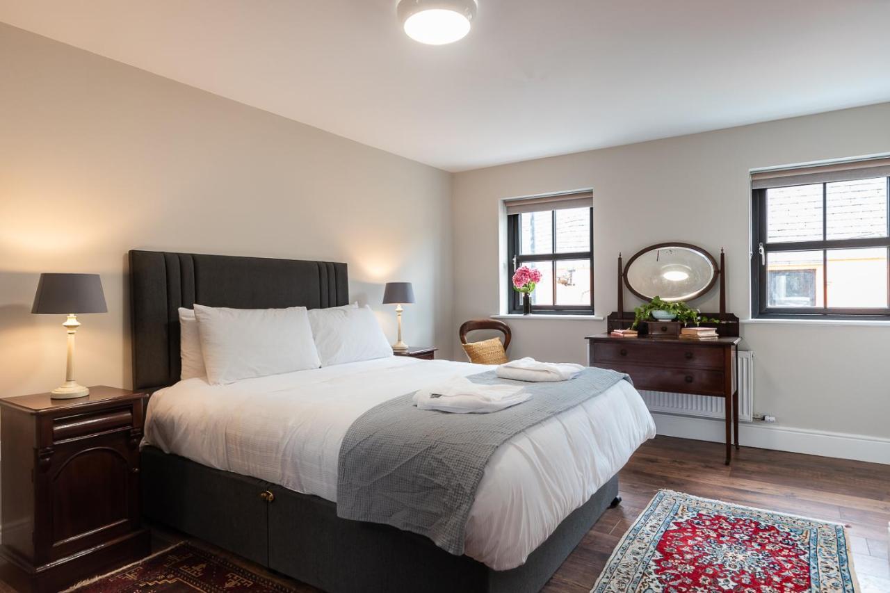ケンメア Bridge Street Townhouse Bed & Breakfast エクステリア 写真