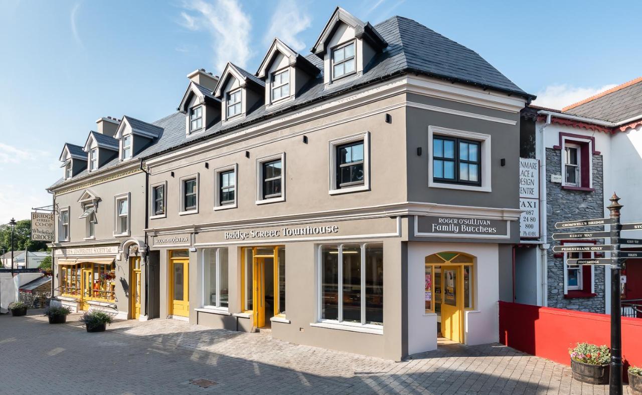 ケンメア Bridge Street Townhouse Bed & Breakfast エクステリア 写真