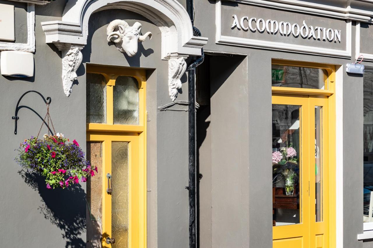 ケンメア Bridge Street Townhouse Bed & Breakfast エクステリア 写真