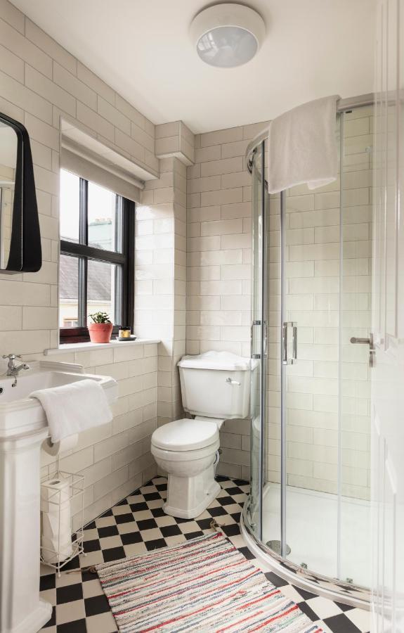ケンメア Bridge Street Townhouse Bed & Breakfast エクステリア 写真